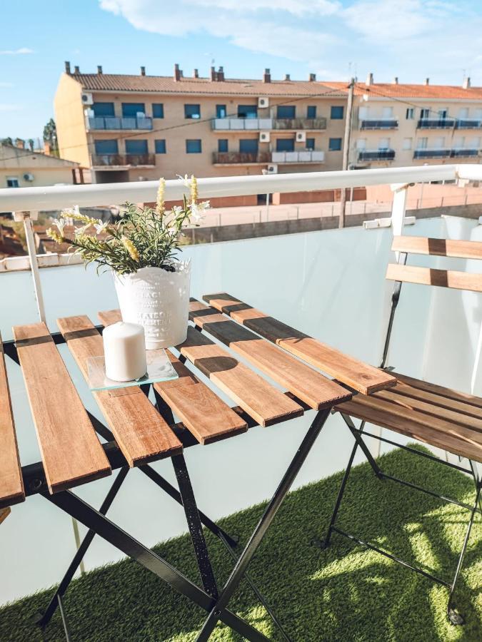 Nina'S Blue Pool & Beach Deltebre Exterior photo